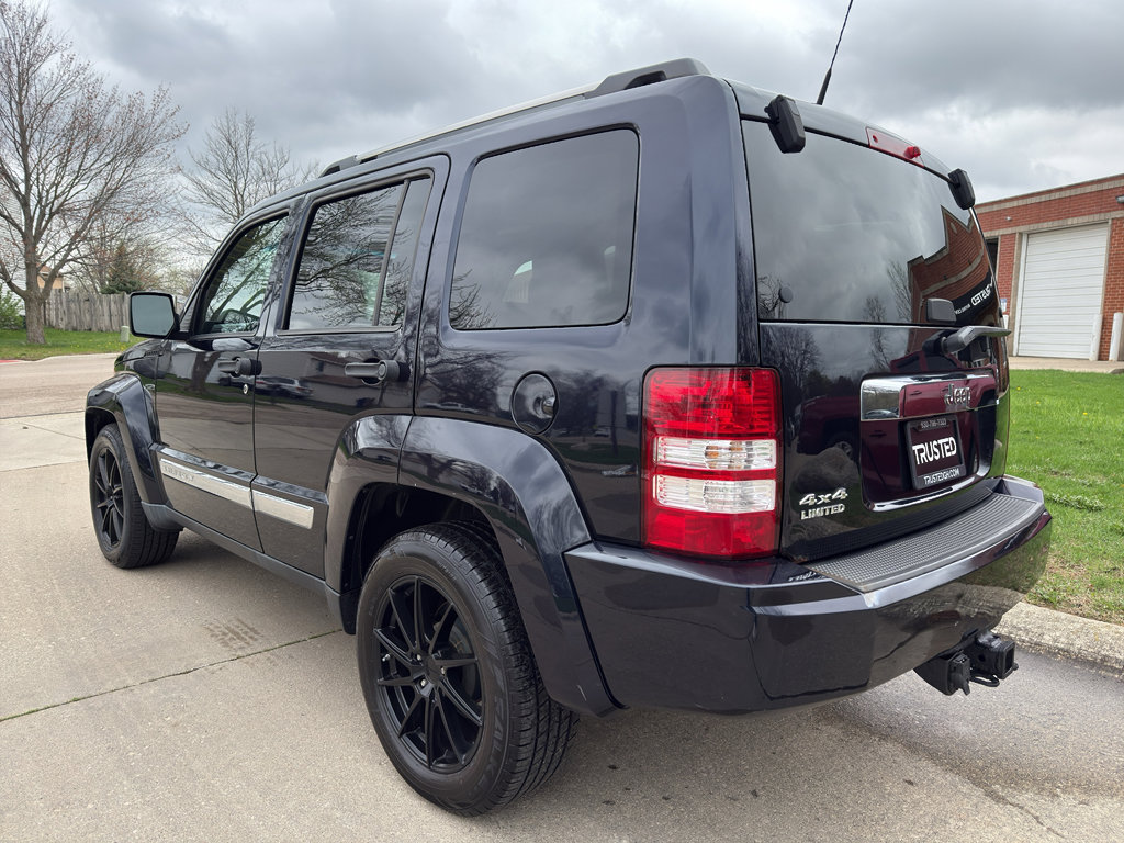 Used 2011 Jeep Liberty Limited Jet image 8