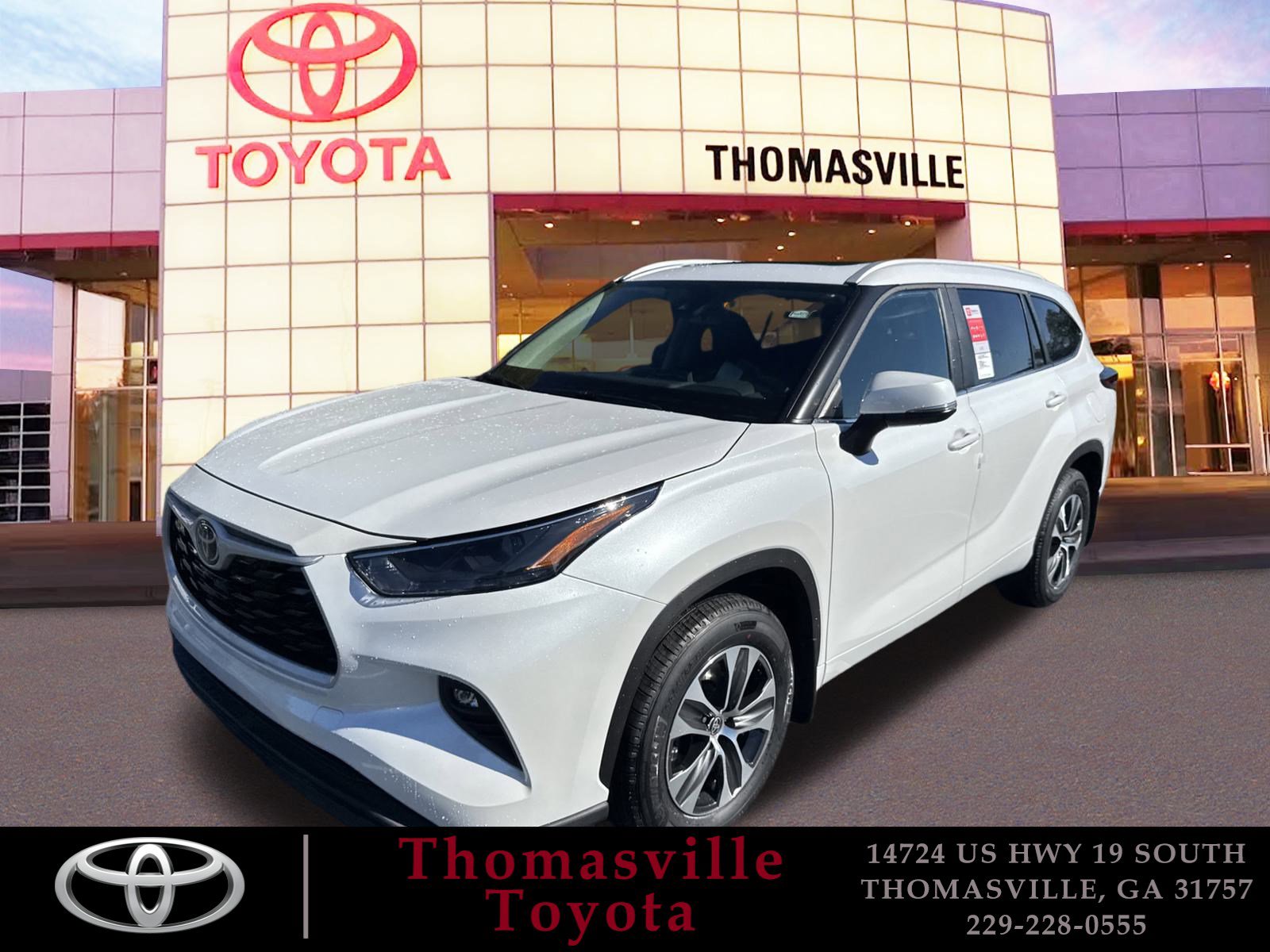 New 2025 Toyota Highlander XLE