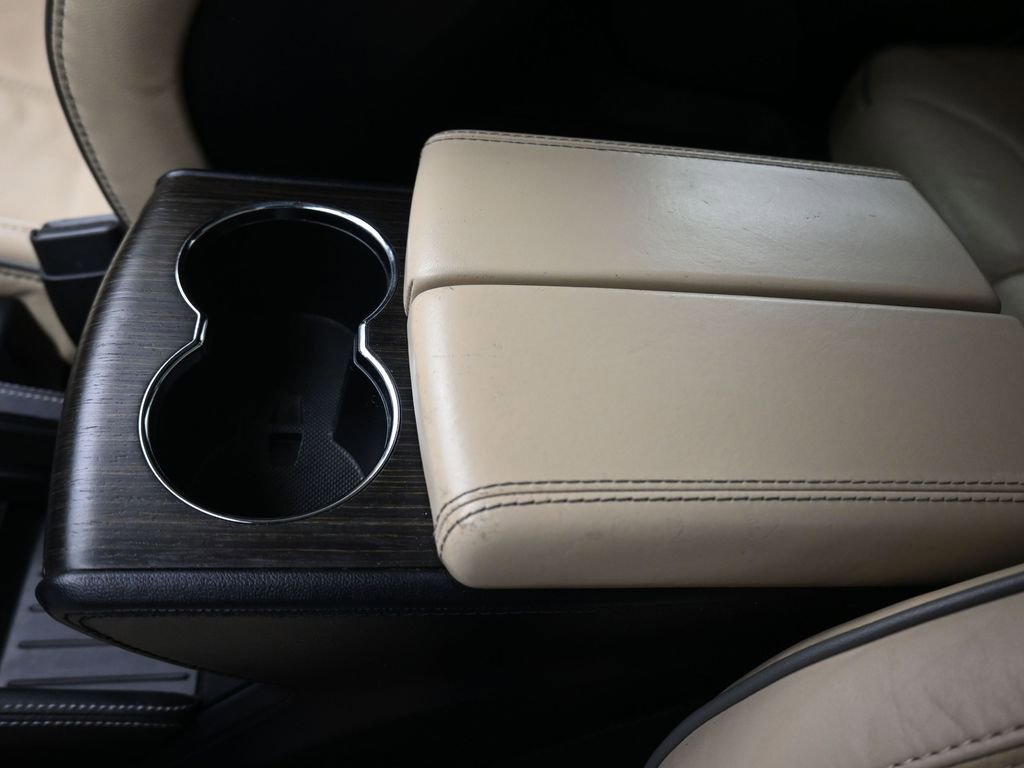 Used 2013 Tesla Model S Performance image 21