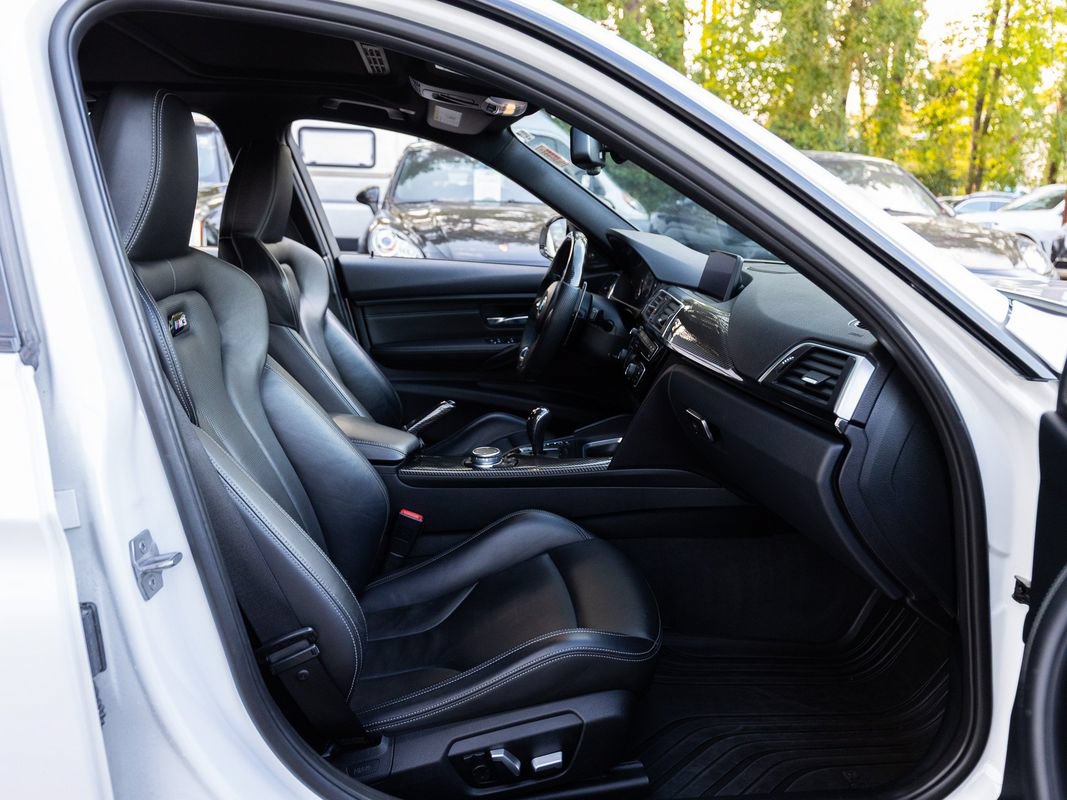 Used 2016 BMW M3 w/ Executive Package RWD image 21