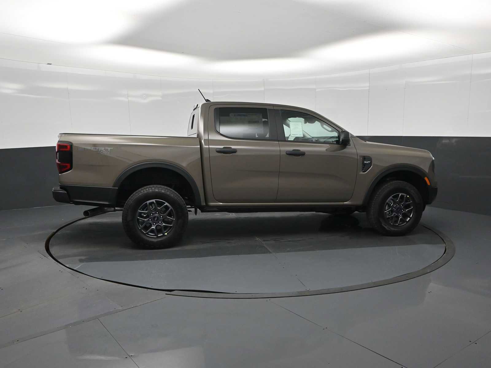 New 2026 Ford Ranger XLT image 9