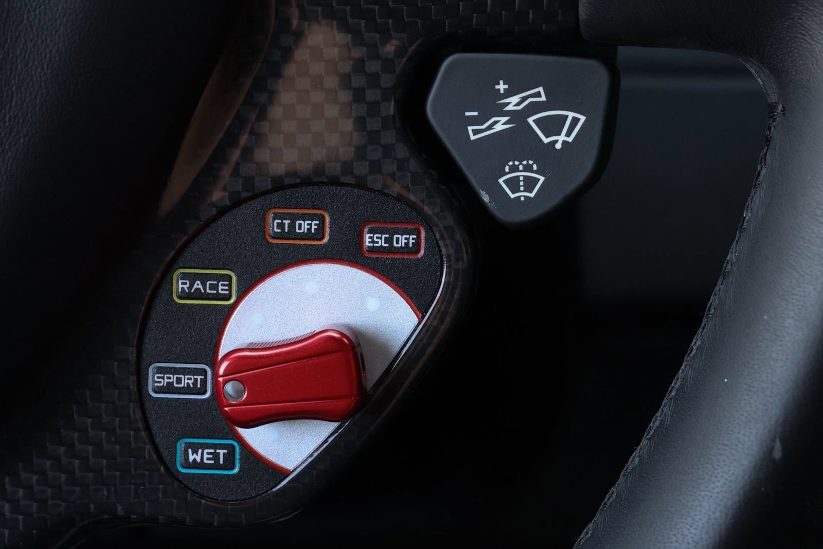 Used 2016 Ferrari 488 Spider RWD image 22
