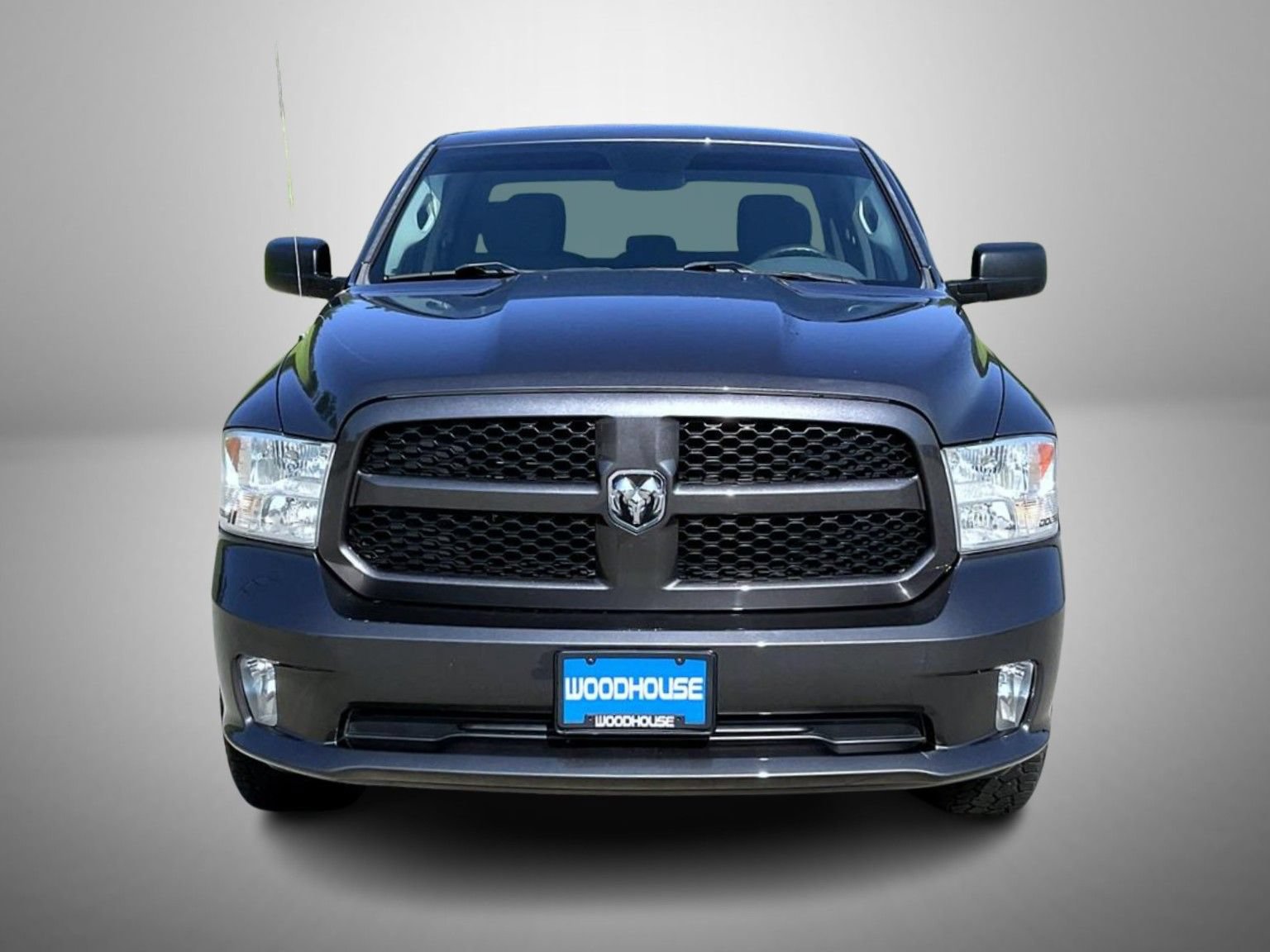 Used 2017 RAM 1500 Express AWD/4WD image 2