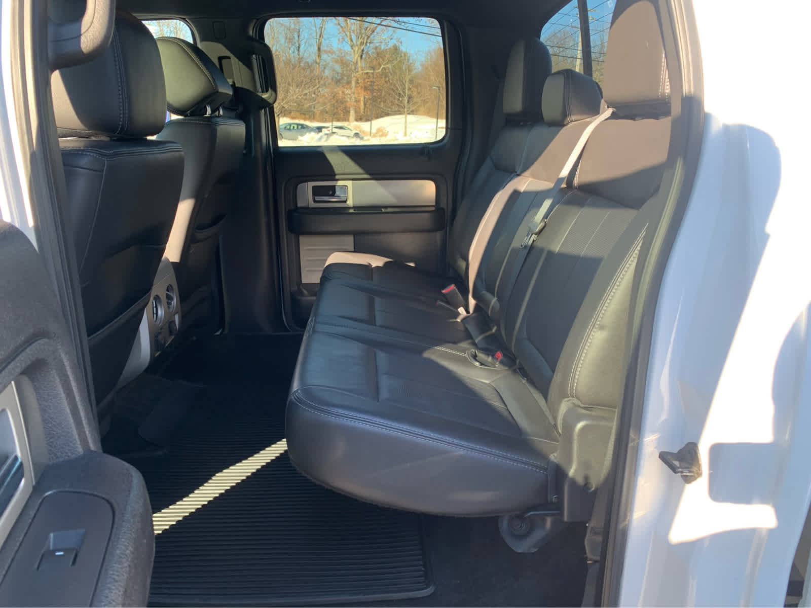 Used 2014 Ford F150 FX4 w/ Equipment Group 402A Luxury image 22