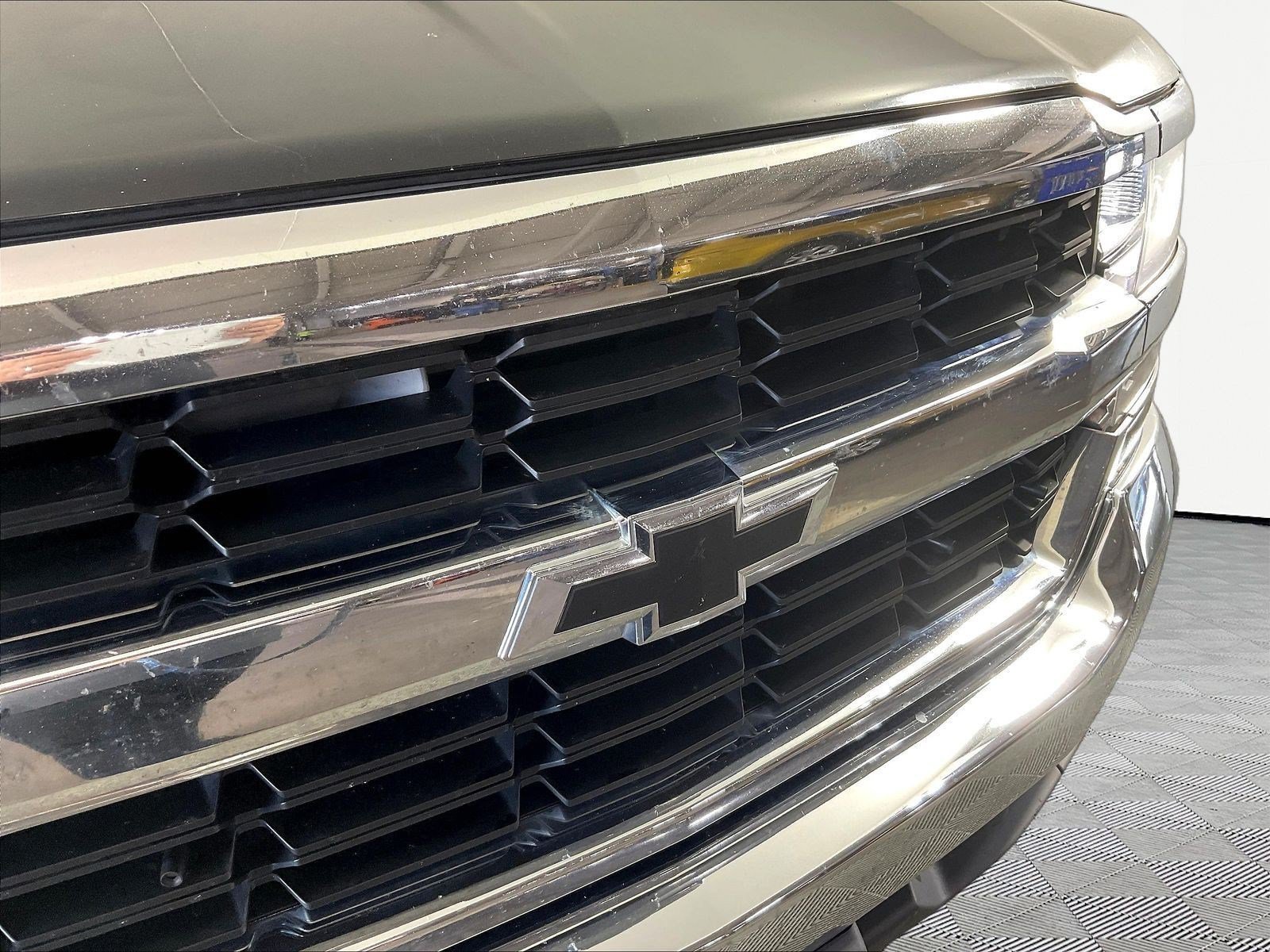 Used 2016 Chevrolet Silverado 1500 LT w/ LT Fleet Convenience Package AWD/4WD image 32