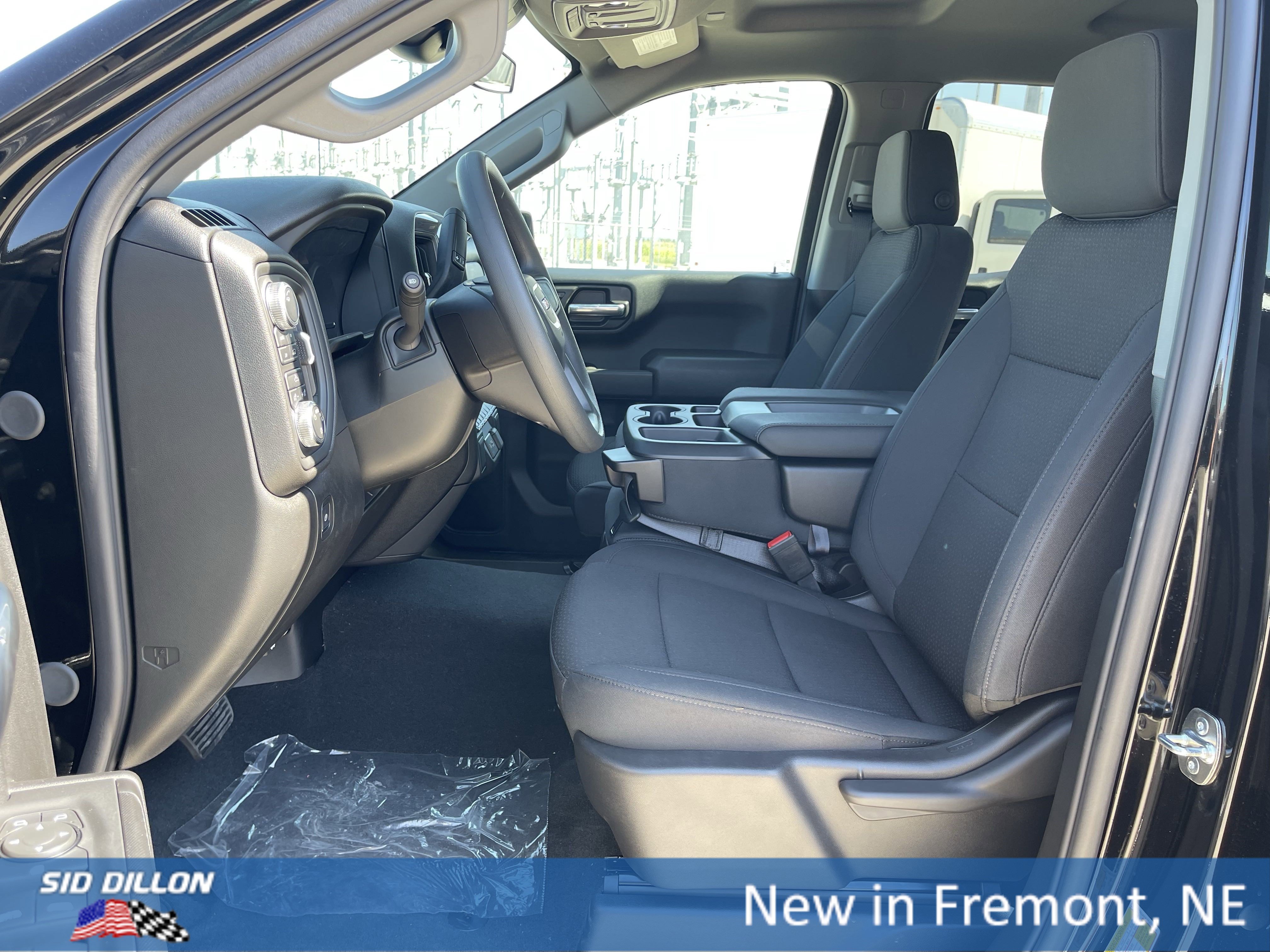 New 2026 GMC Sierra 1500 Pro w/ Graphite Edition image 6