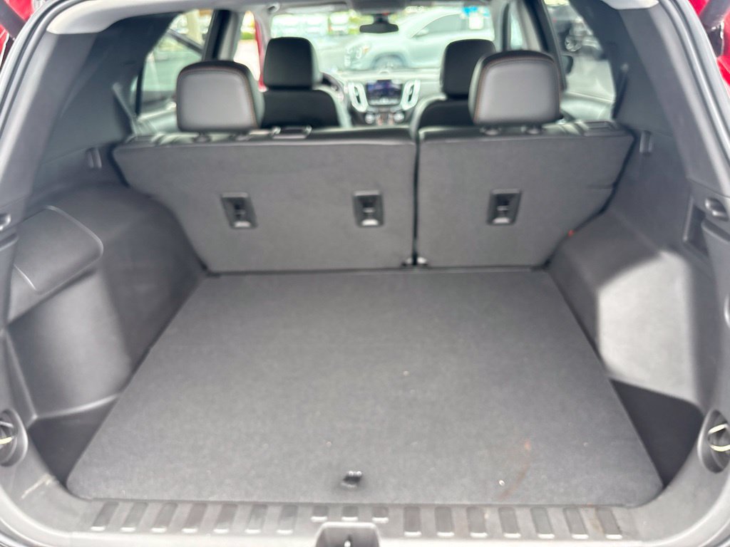 Used 2024 Chevrolet Equinox Premier FWD image 31