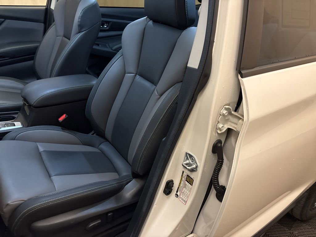 Used 2023 Subaru Ascent Onyx Edition AWD/4WD image 12