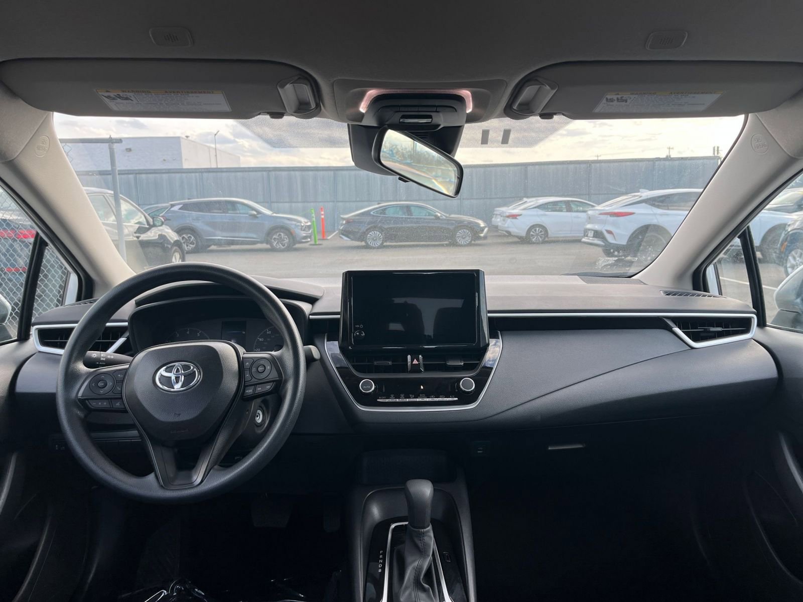 Used 2025 Toyota Corolla LE image 32