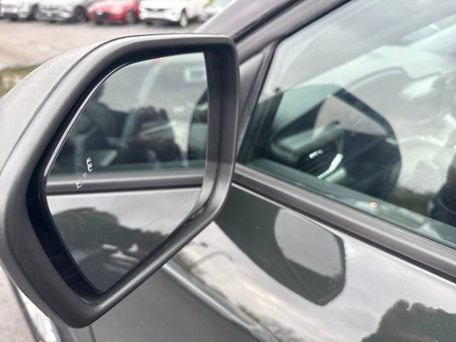 Used 2023 Ford Explorer XLT w/ Equipment Group 202A image 28