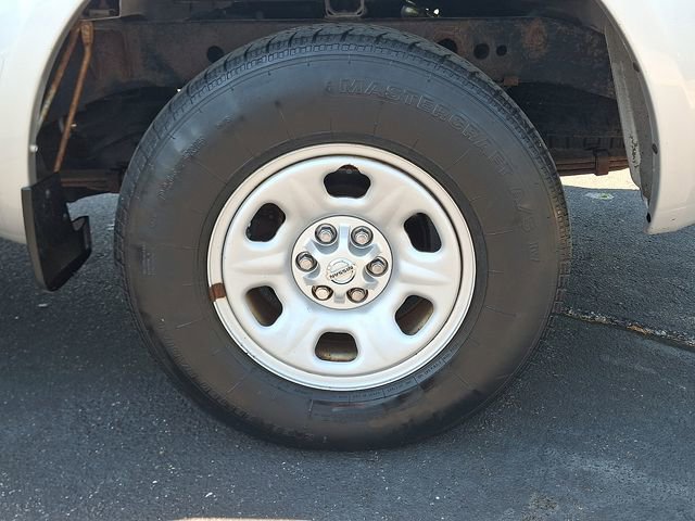 Used 2015 Nissan Frontier S RWD image 10