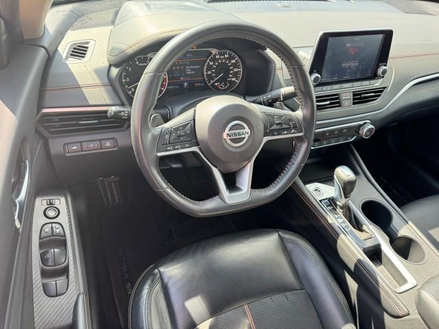 Used 2022 Nissan Altima 2.5 SR FWD image 17