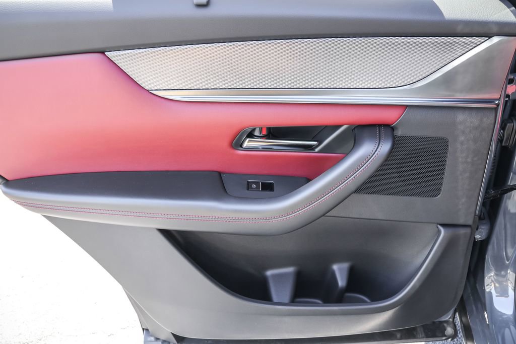 Used 2025 MAZDA CX-70 Plug-In Hybrid w/ Premium Plus image 31