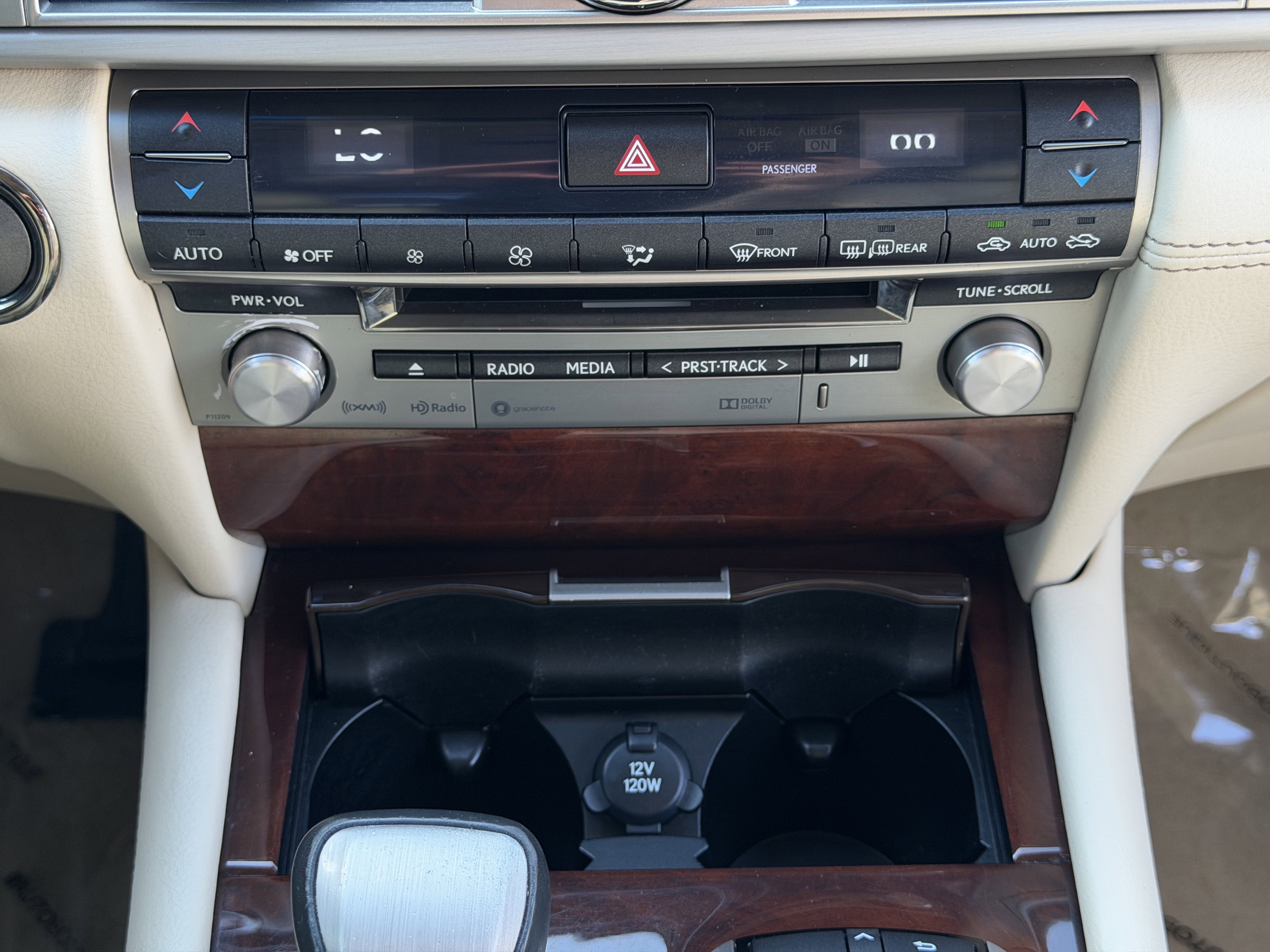 Used 2016 Lexus LS 460 AWD w/ Comfort Package image 23