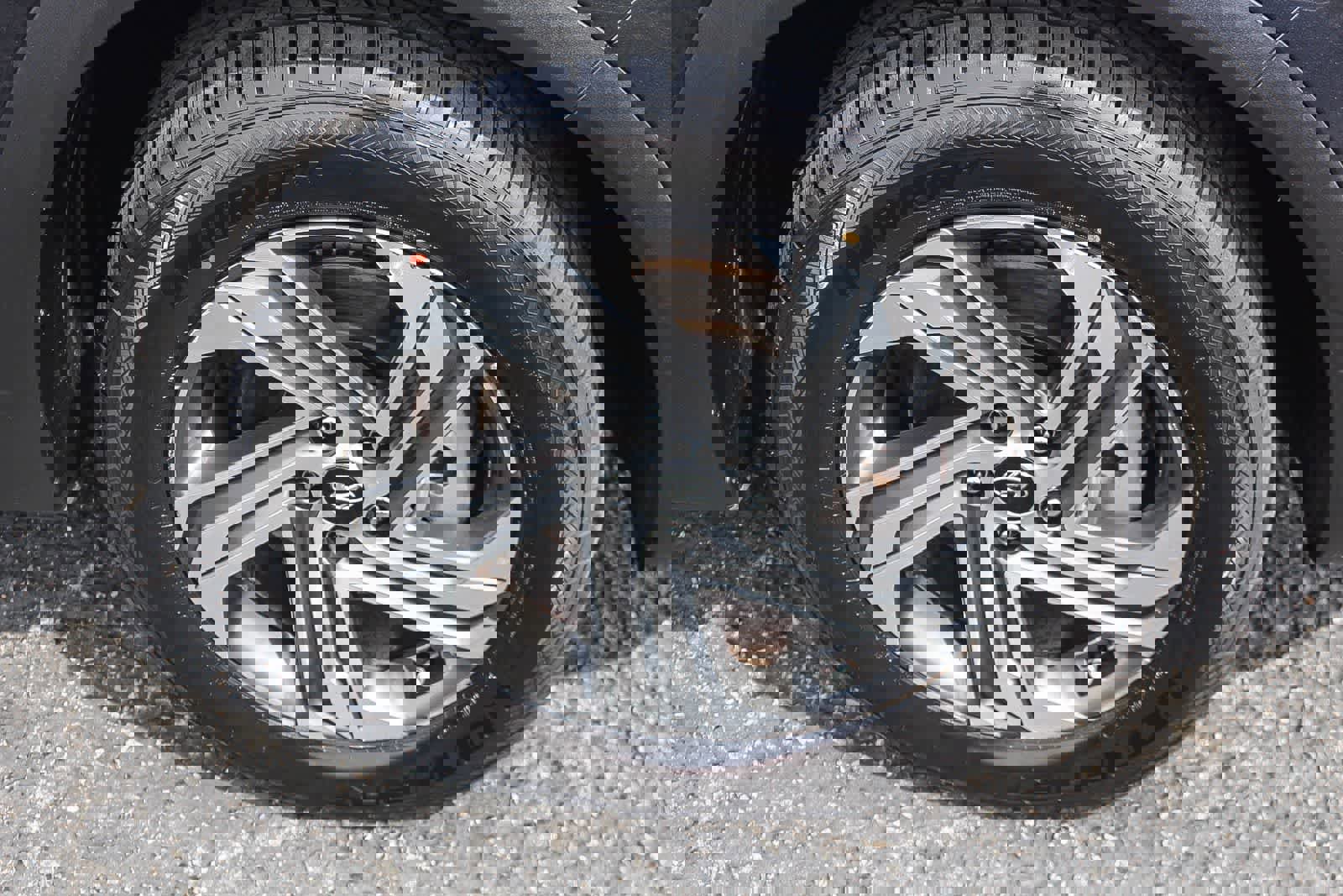 Certified 2022 Hyundai Santa Fe SE image 13