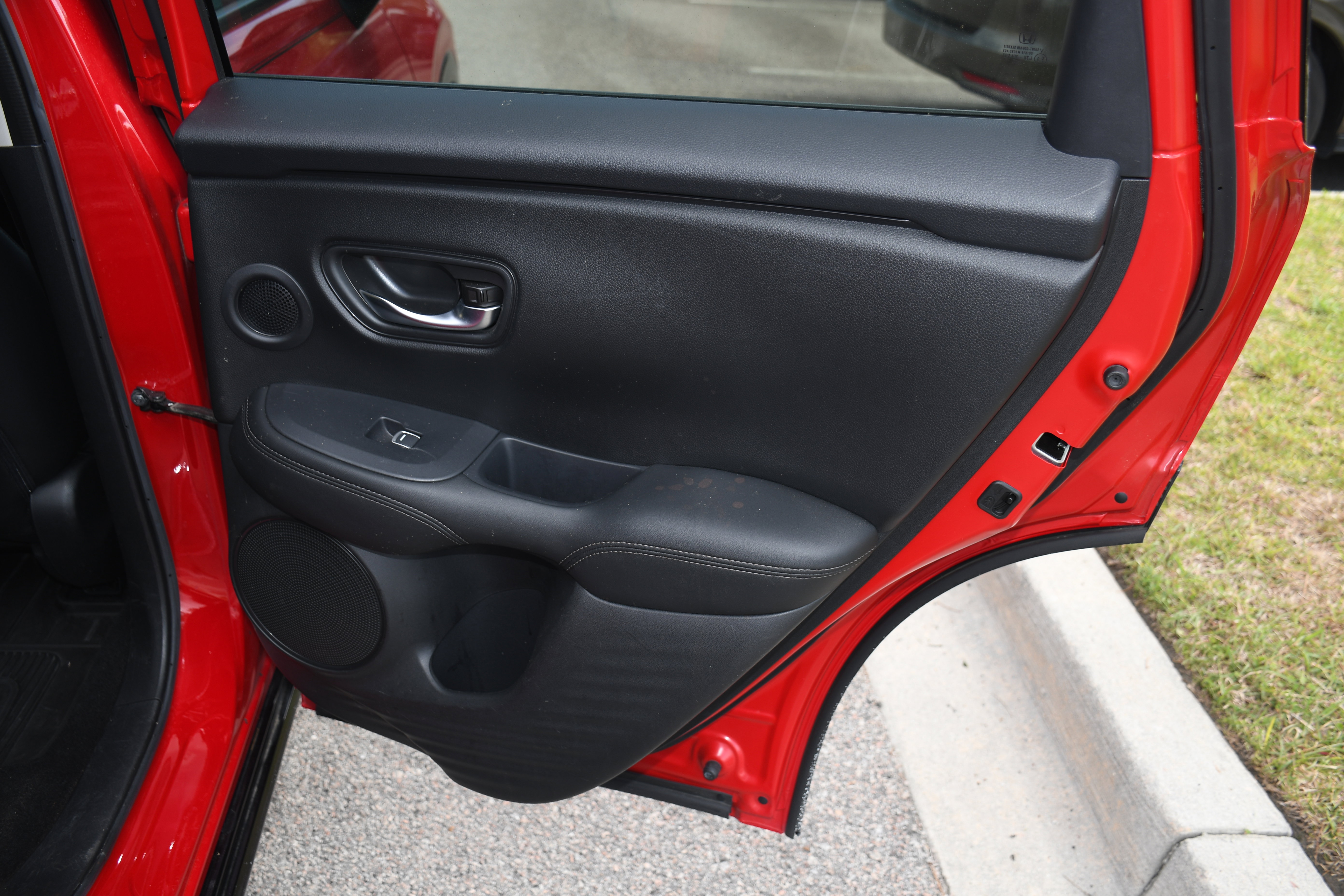 Used 2024 Honda HR-V EX-L image 20