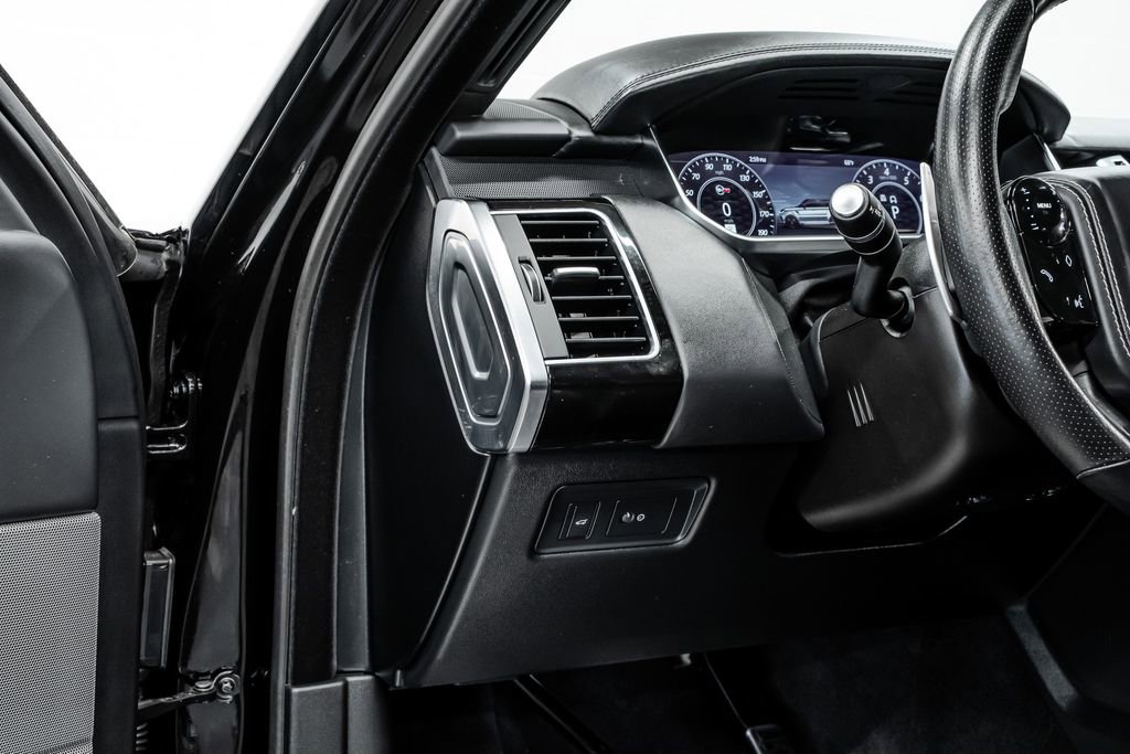 Used 2020 Land Rover Range Rover Sport SVR image 23