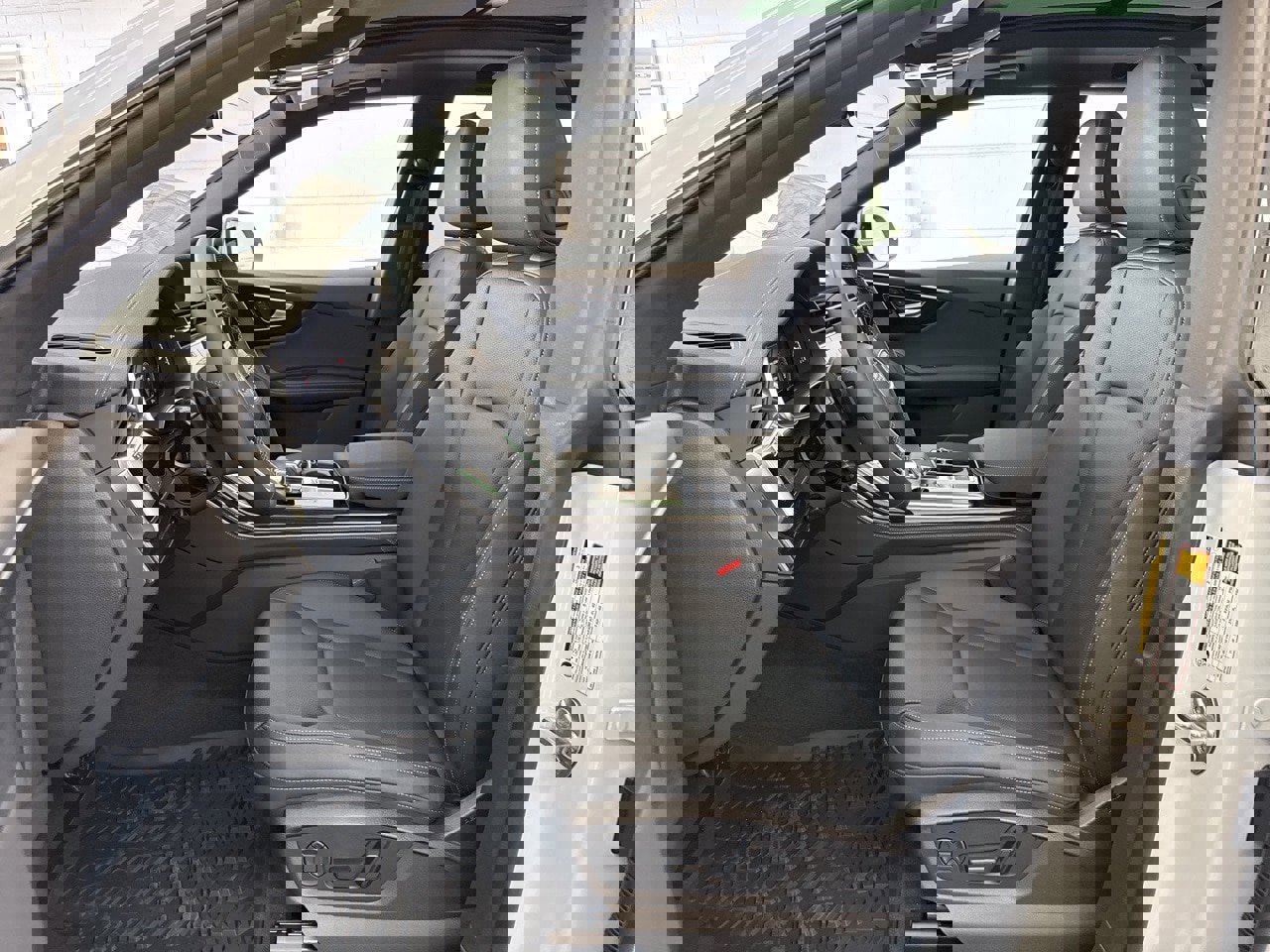 New 2025 Audi Q8 Premium Plus image 14