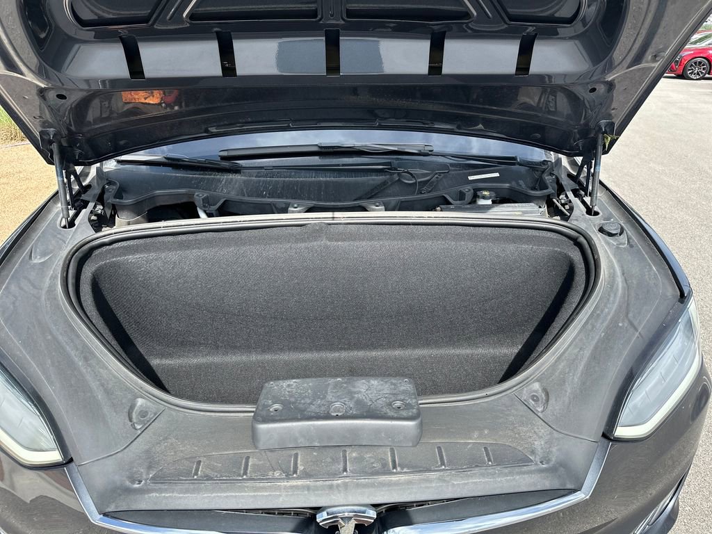 Used 2019 Tesla Model X Long Range AWD/4WD image 16