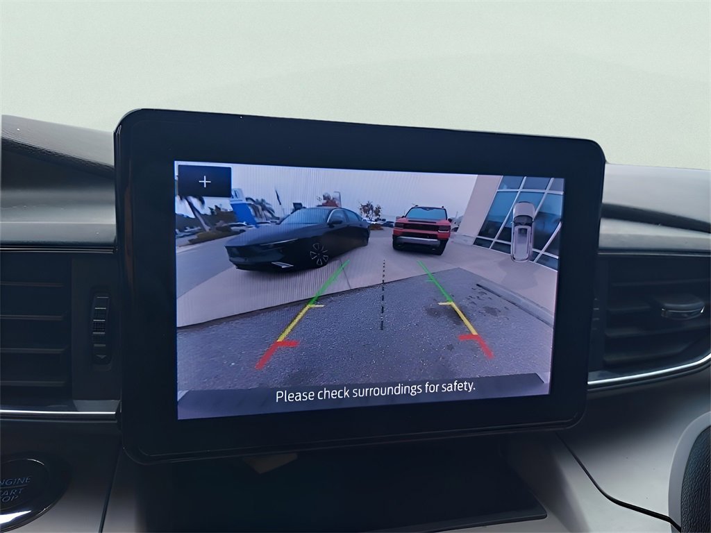 Used 2023 Ford Explorer XLT w/ Equipment Group 202A image 21