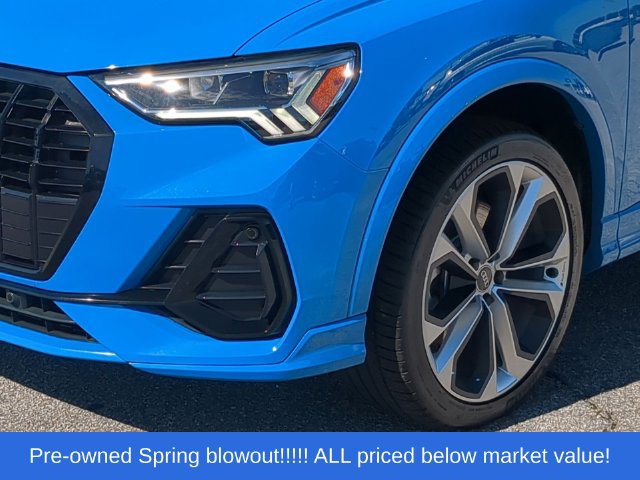 Used 2021 Audi Q3 2.0T Premium Plus w/ Premium Plus Package AWD/4WD image 17