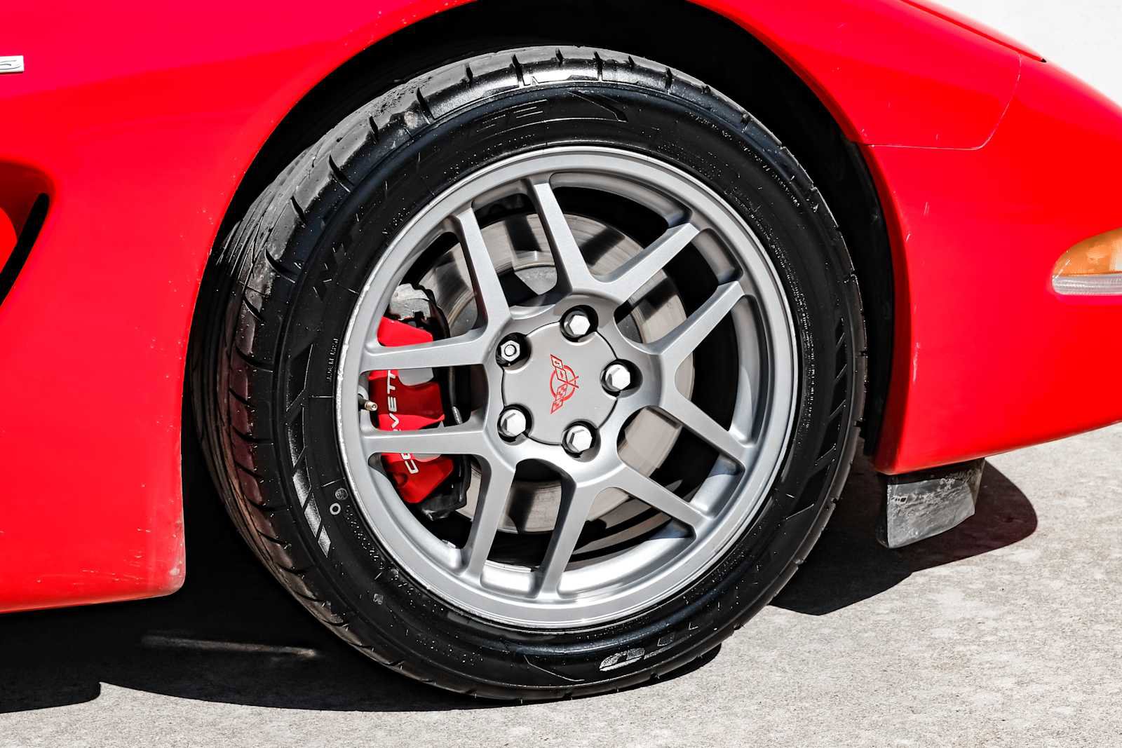 Used 2001 Chevrolet Corvette Z06 w/ Memory Pkg image 40