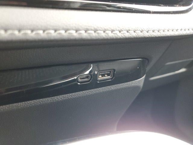 New 2026 Buick Enclave Sport Touring w/ Power Package FWD image 28