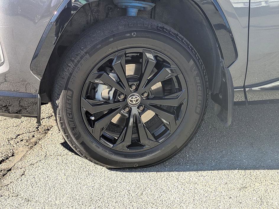 Used 2024 Toyota RAV4 XSE image 10