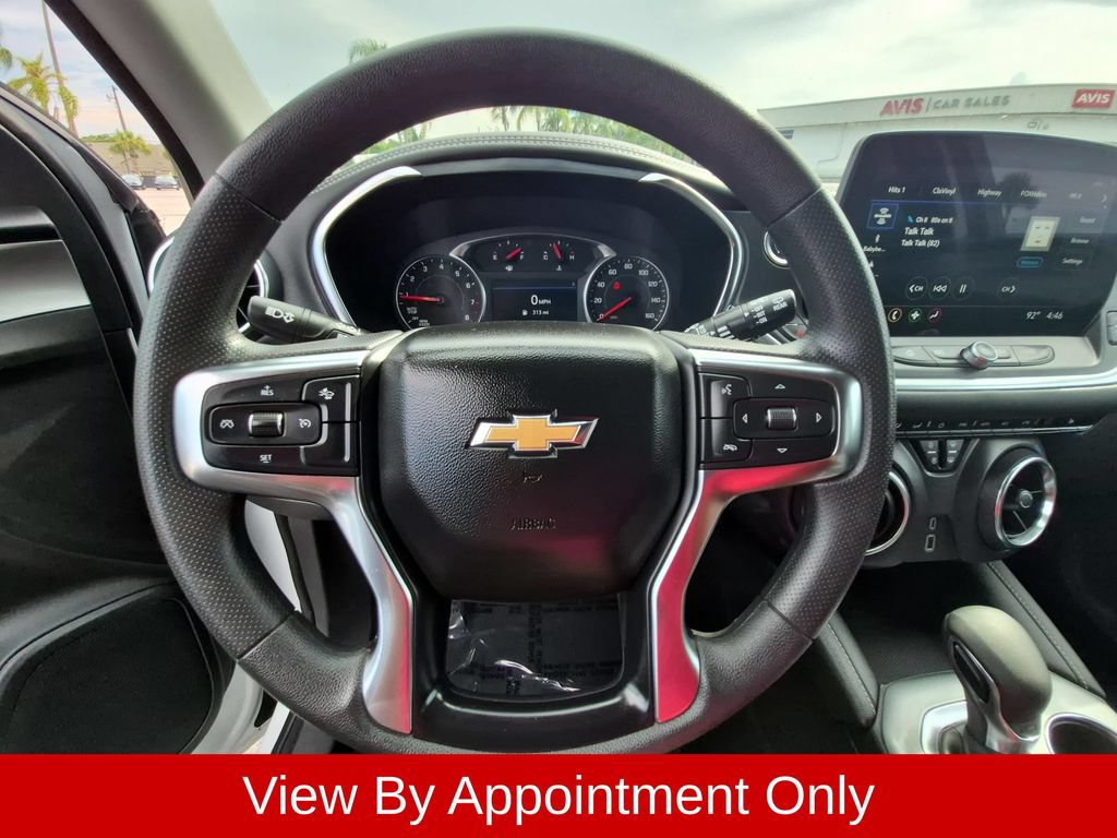 Used 2025 Chevrolet Blazer LT FWD image 23