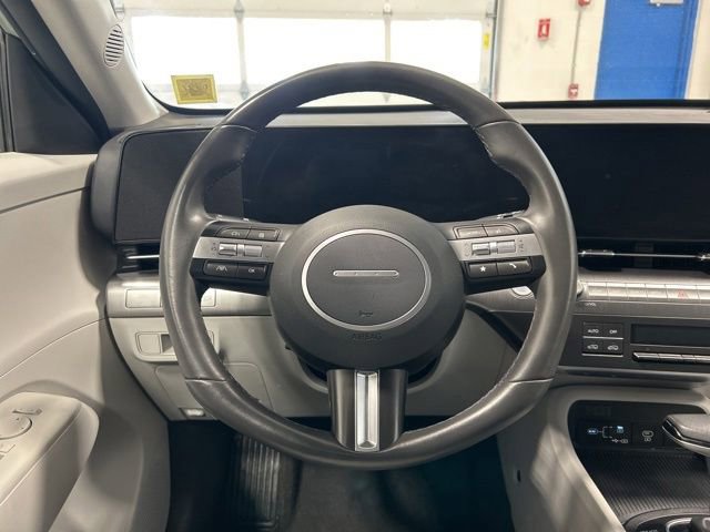 Used 2024 Hyundai Kona SEL AWD/4WD image 14