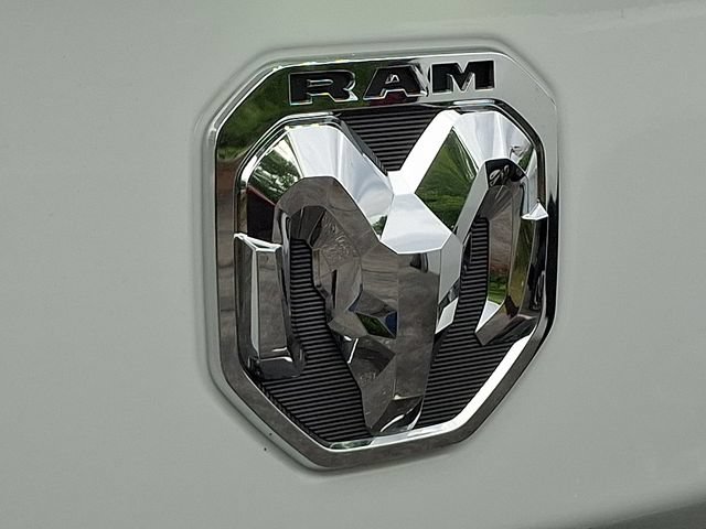 Used 2023 RAM 3500 Tradesman w/ Chrome Appearance Group AWD/4WD image 30