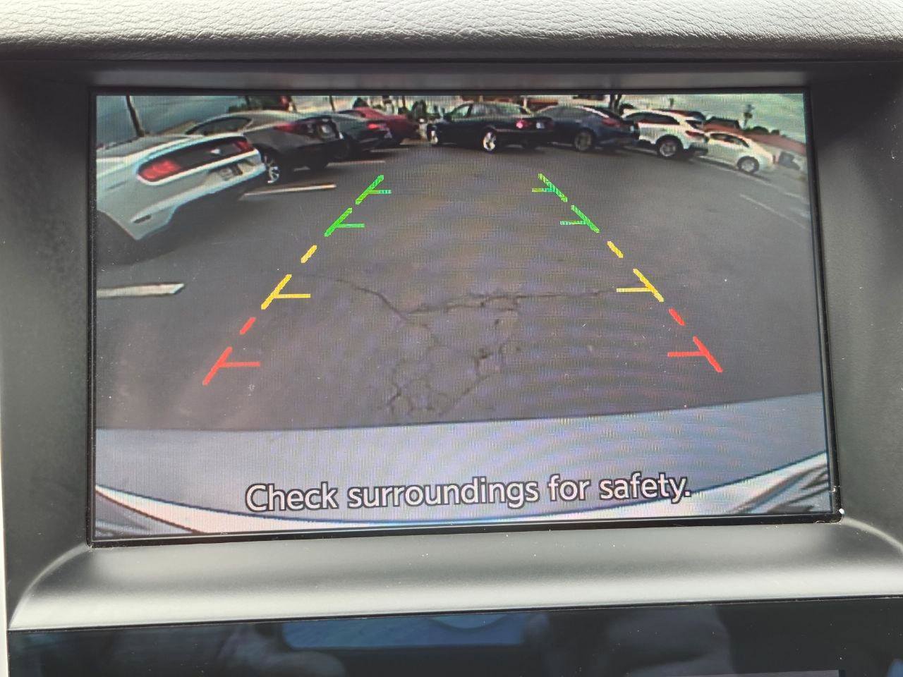 Used 2015 INFINITI Q50 w/ Moonroof Package RWD image 32