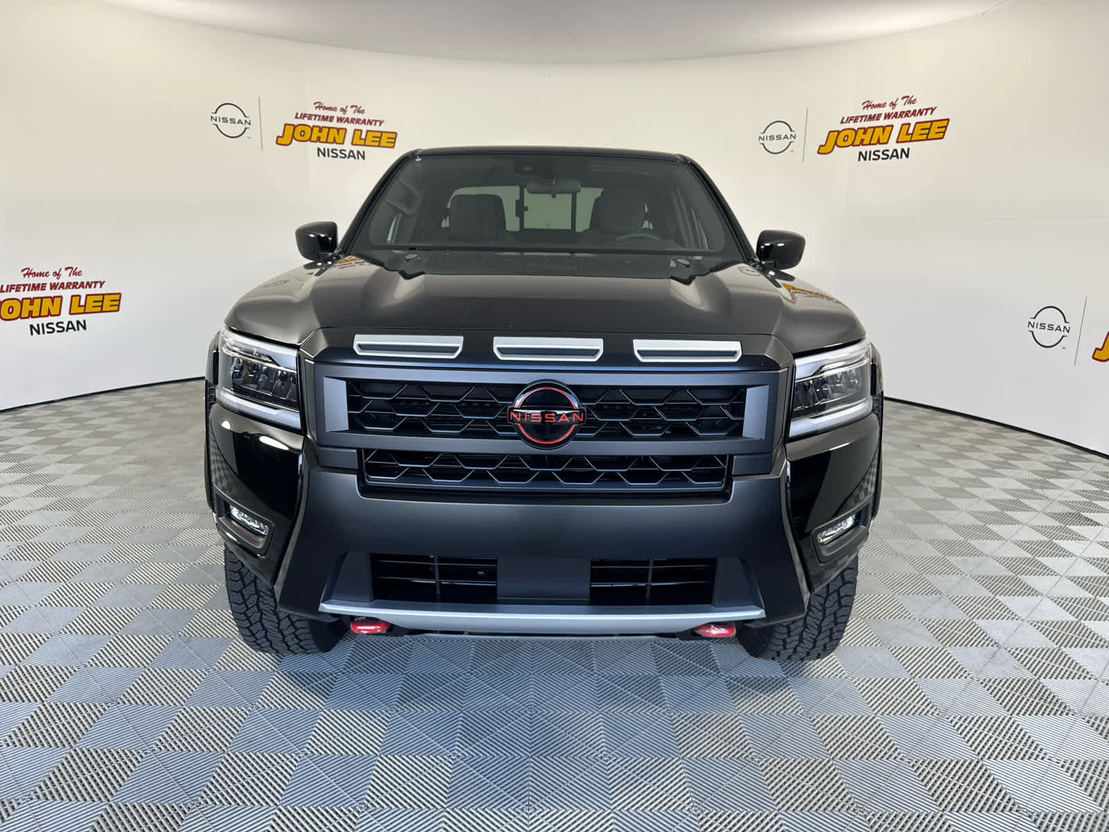 New 2025 Nissan Frontier PRO-4X image 9