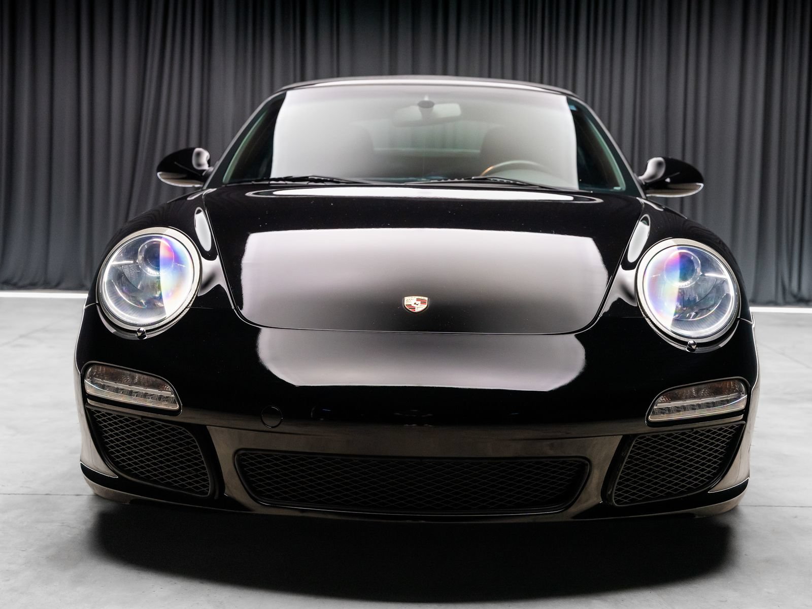 Used 2009 Porsche 911 Cabriolet image 21