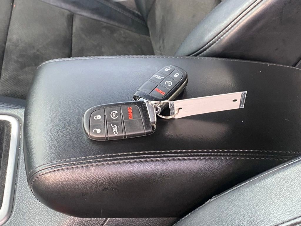 Used 2019 Jeep Grand Cherokee Altitude RWD image 31