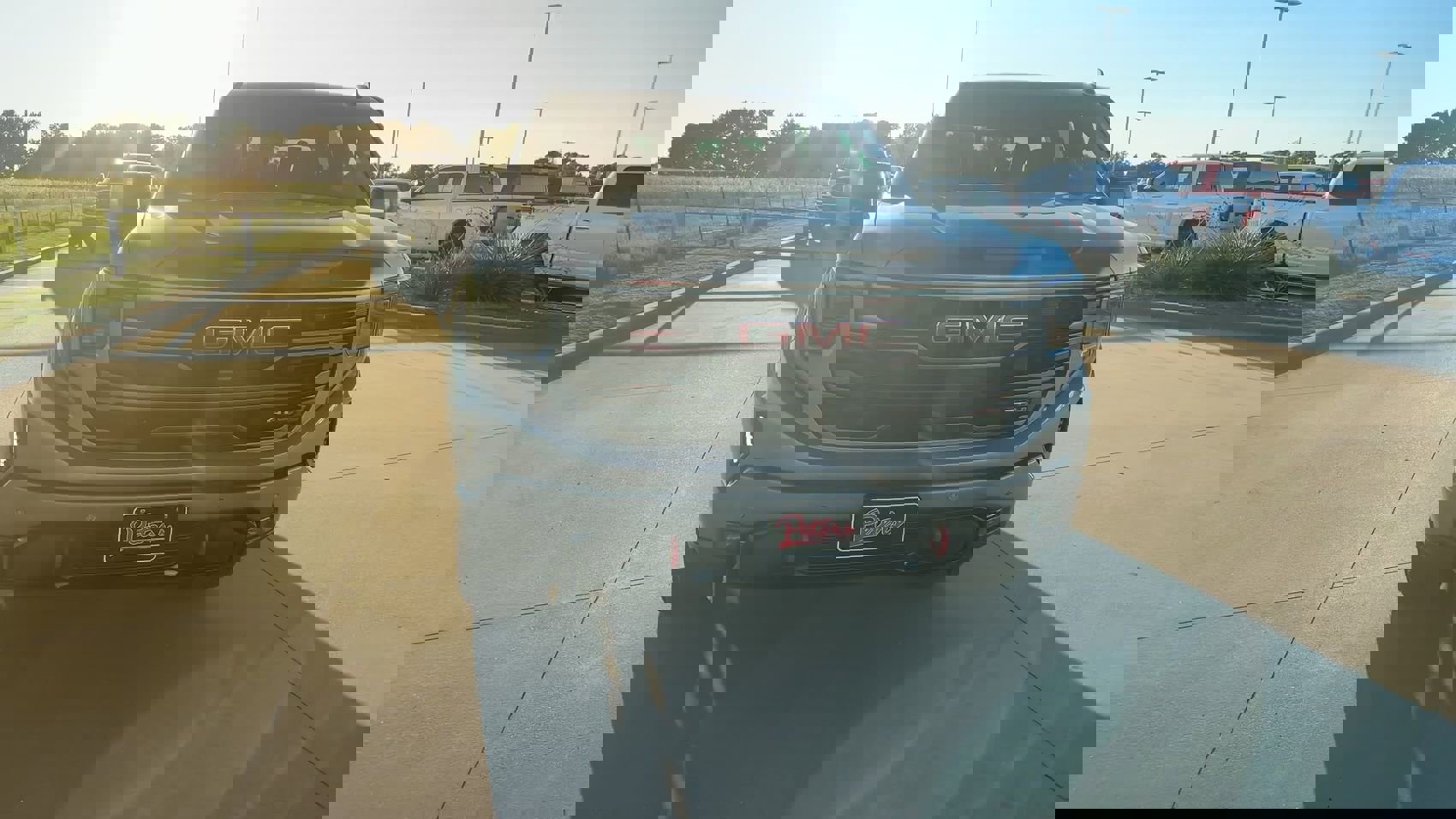 Used 2024 GMC Sierra 1500 AT4 w/ Technology Package image 4