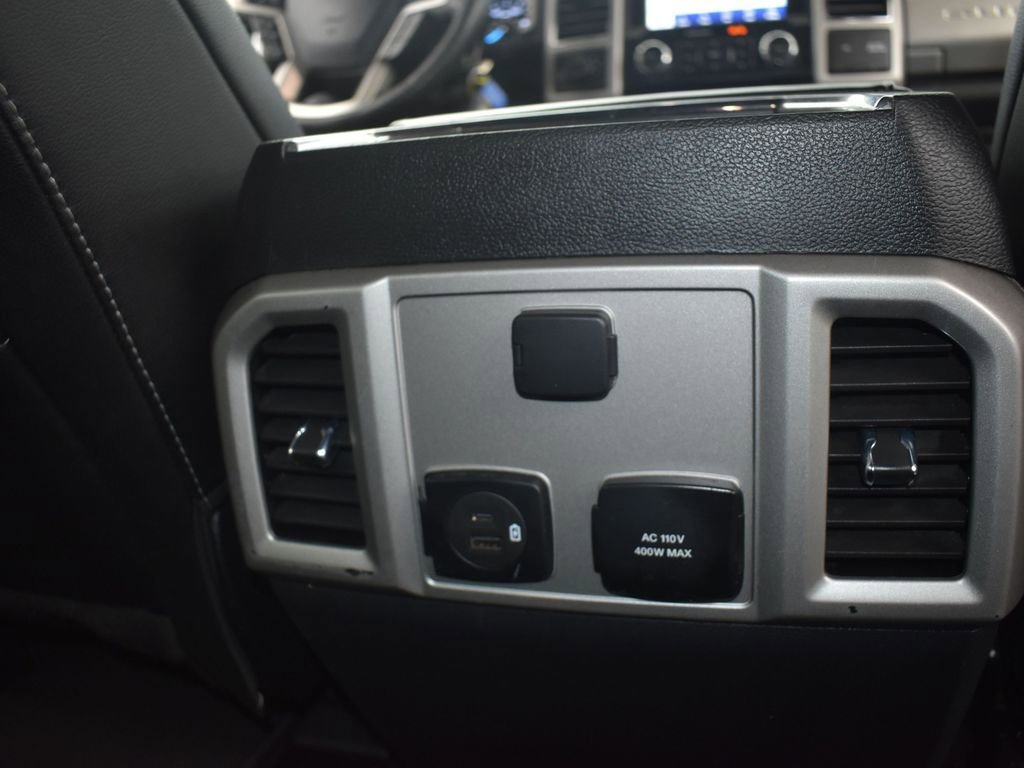 Certified 2020 Ford F350 Lariat w/ Lariat Value Package image 24