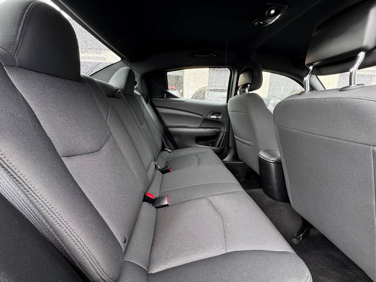 Used 2012 Dodge Avenger SXT FWD image 12
