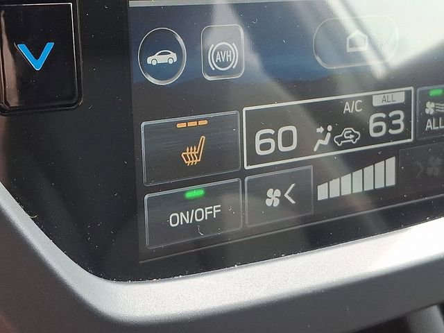 Used 2025 Subaru Forester Limited image 27