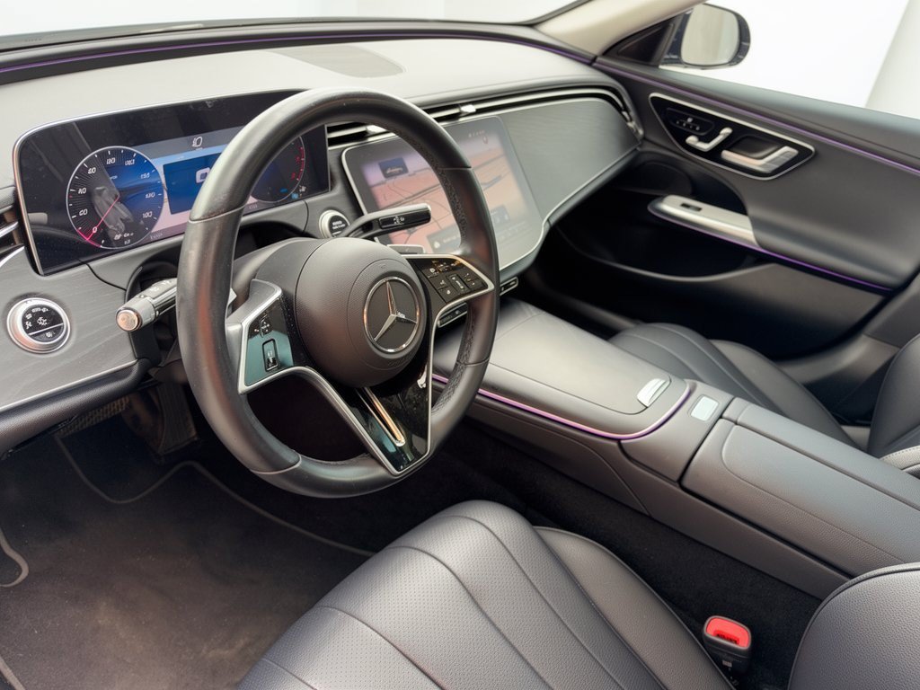 Used 2025 Mercedes-Benz E 350 Sedan w/ Winter Package image 4