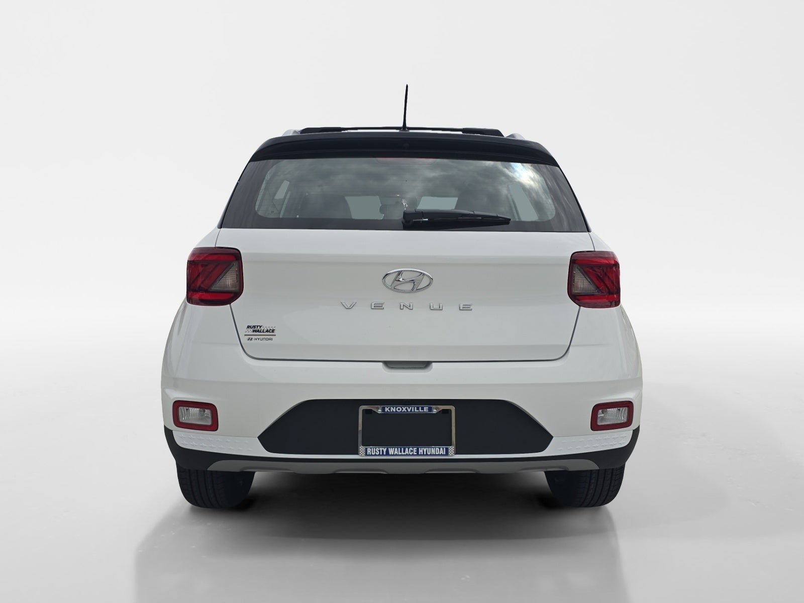 New 2026 Hyundai Venue SEL FWD image 4