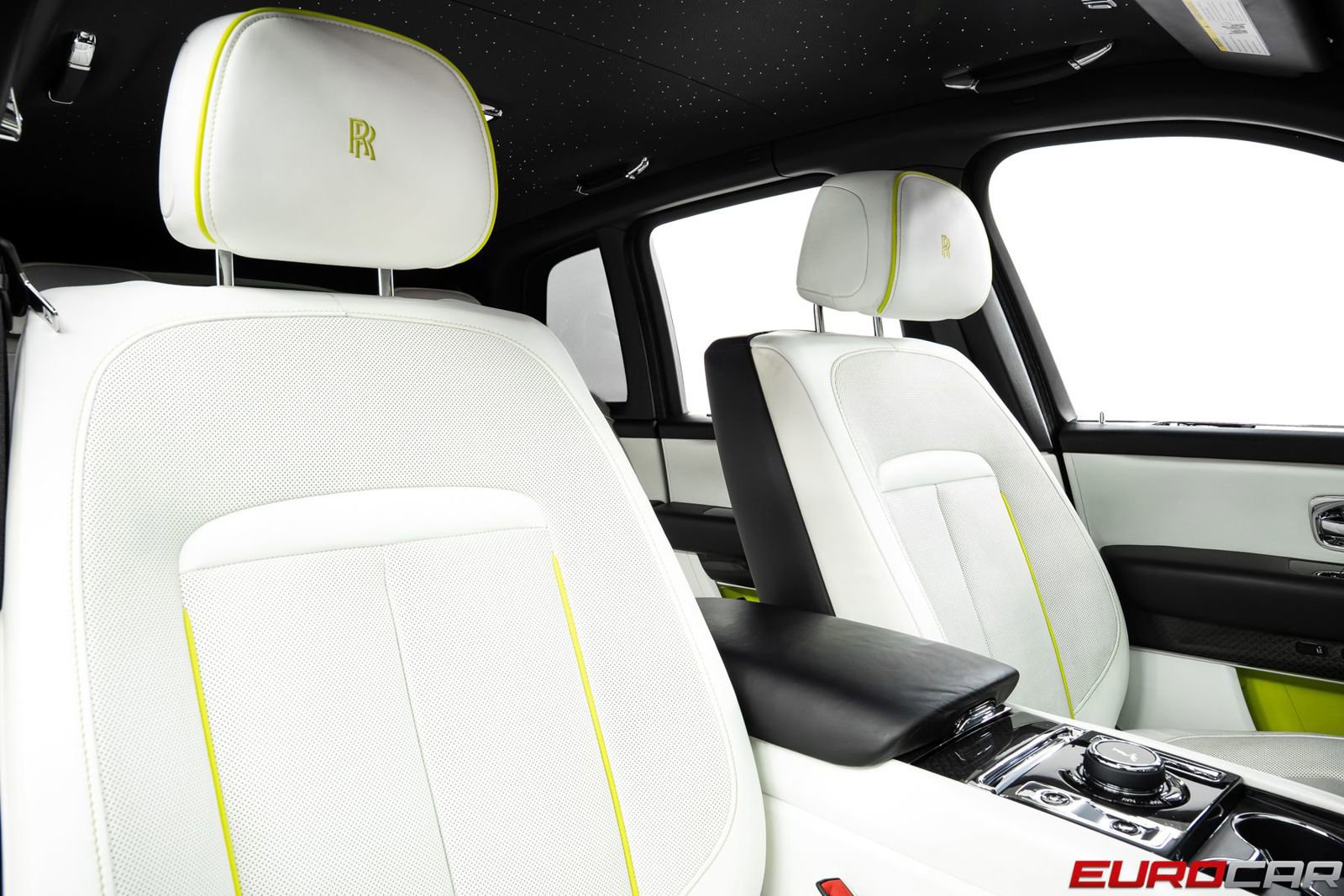 Used 2021 Rolls-Royce Cullinan Black Badge image 39