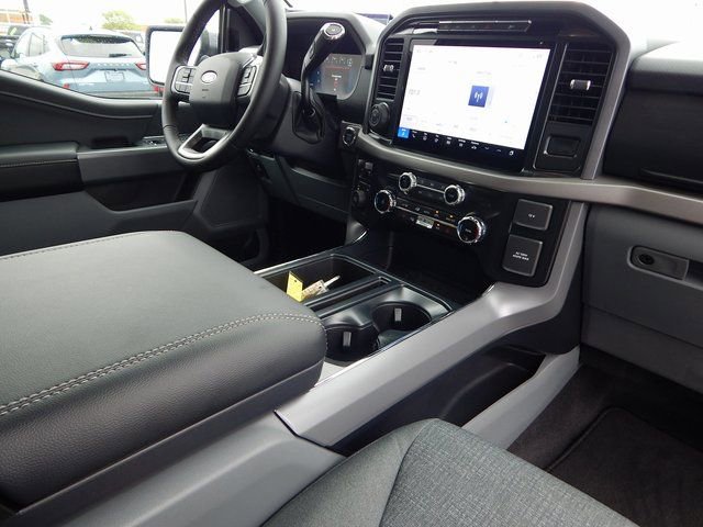 New 2024 Ford F150 XLT w/ Equipment Group 302A MID image 20