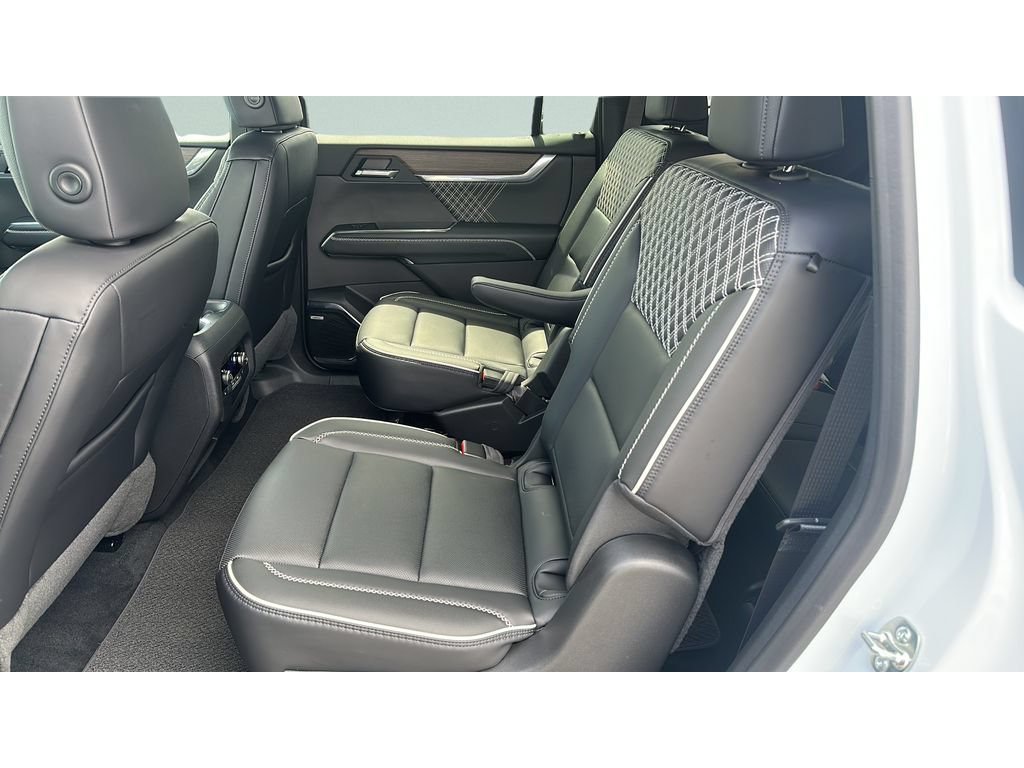 New 2026 GMC Acadia Denali w/ Super Cruise Package AWD/4WD image 18