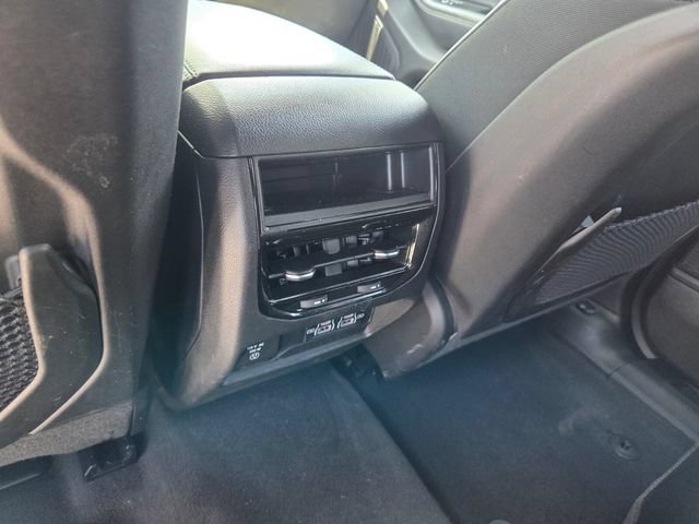 Certified 2025 Jeep Grand Cherokee Altitude AWD/4WD image 6