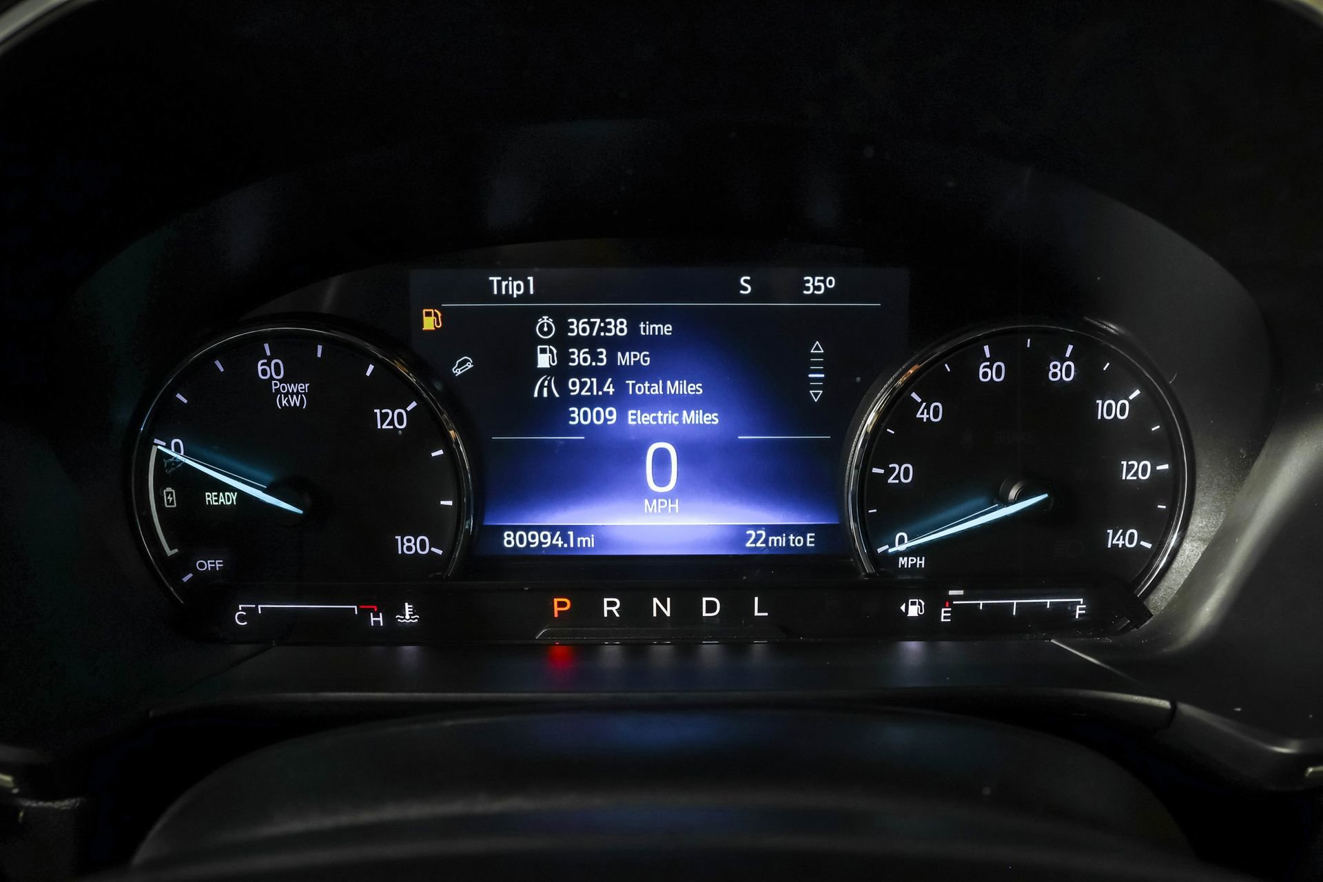 Used 2021 Ford Escape SE image 28