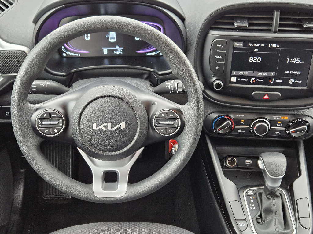 Certified 2025 Kia Soul LX w/ LX Technology Package image 10