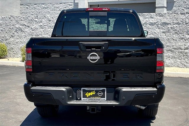New 2025 Nissan Frontier SV w/ SV Convenience Package image 3