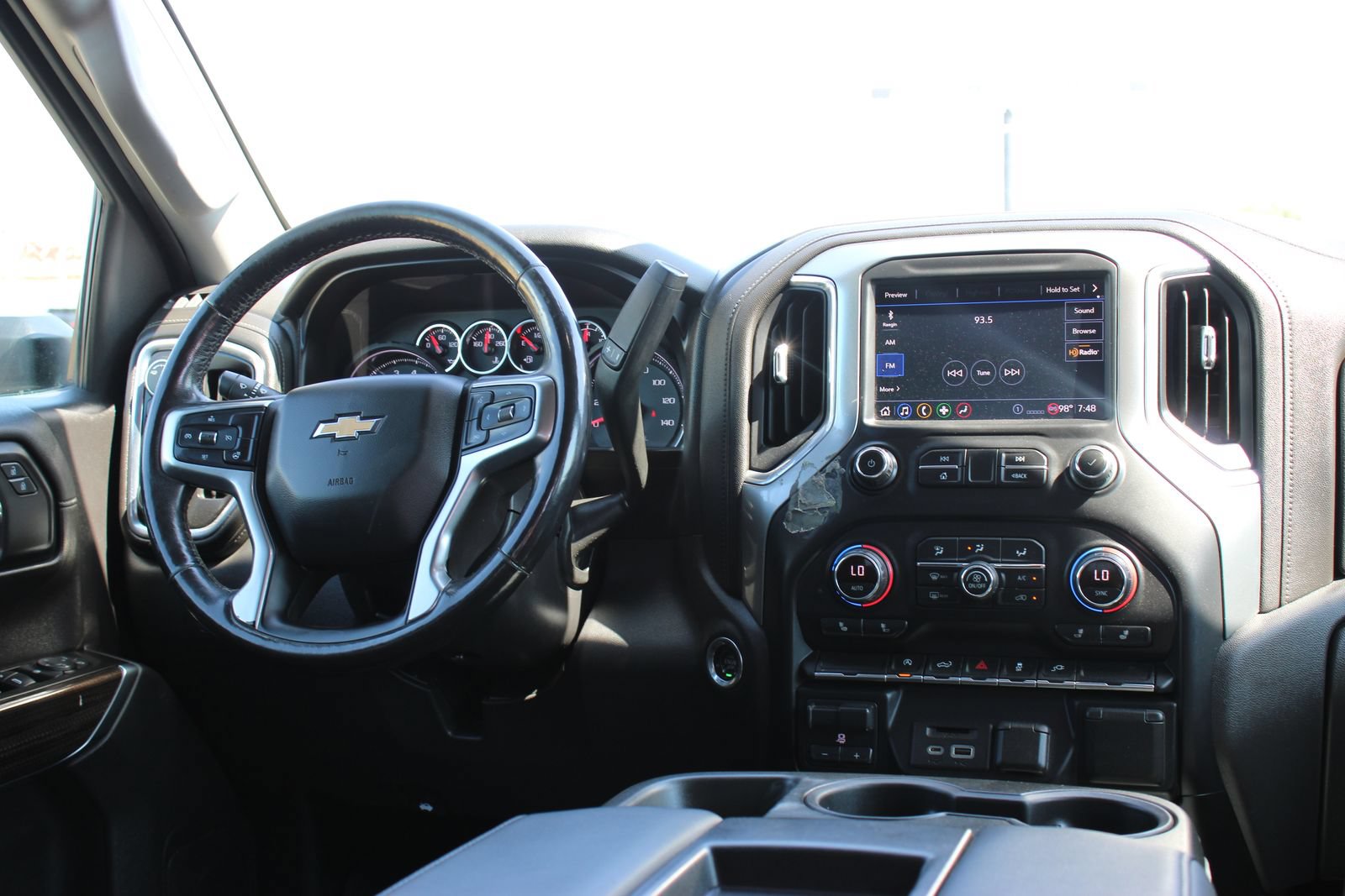 Used 2020 Chevrolet Silverado 1500 LT w/ Texas Edition AWD/4WD image 26