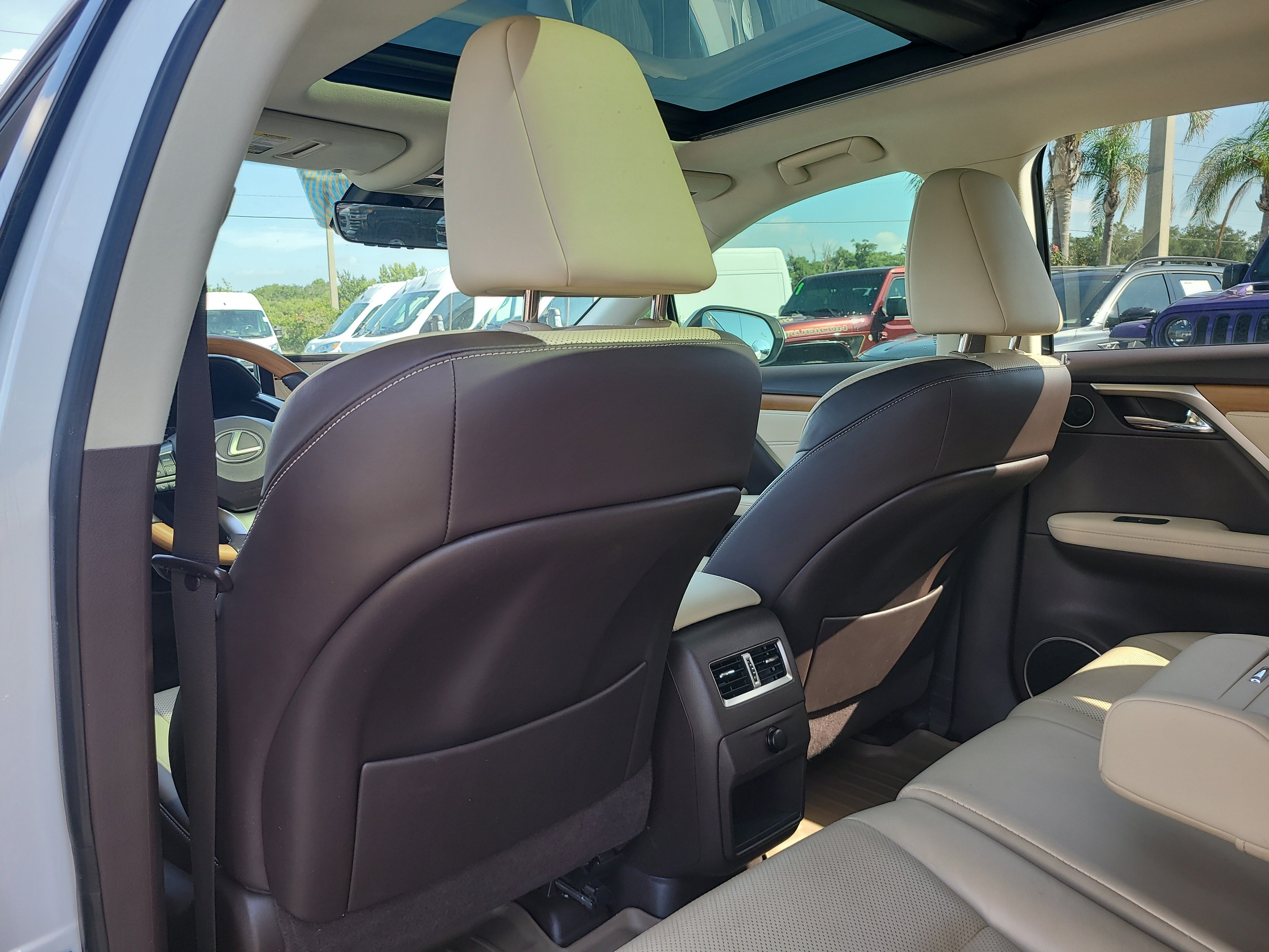 Used 2019 Lexus RX 450h AWD w/ Navigation Package image 12